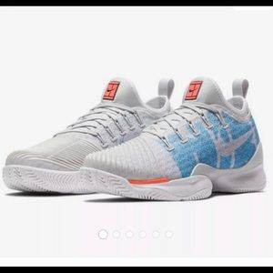 NWOB Nike Women Air Zoom Ultra RTC